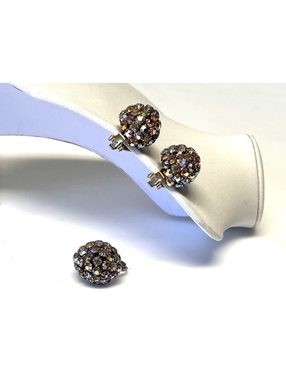 WARNER Signed Dome Ring & Clip On Earrings Aurora Borealis Iredescent VTG Bling
